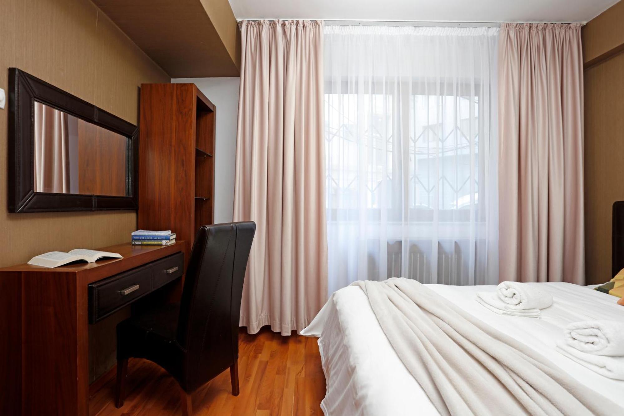 Apartment Center